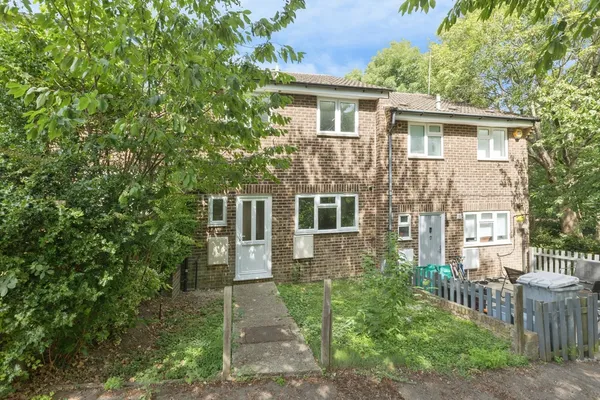 Caxton Close, Hartley, Kent, DA3