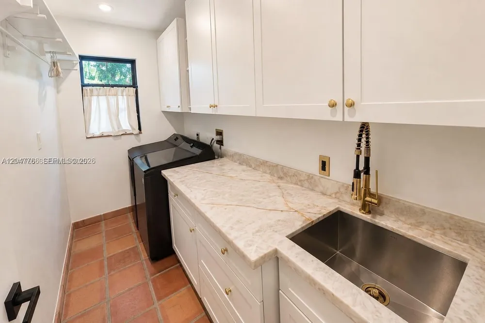 5131 SW 201st Terrace, Southwest Ranches, FL 33332