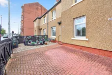Hawthorn Street, GLASGOW
