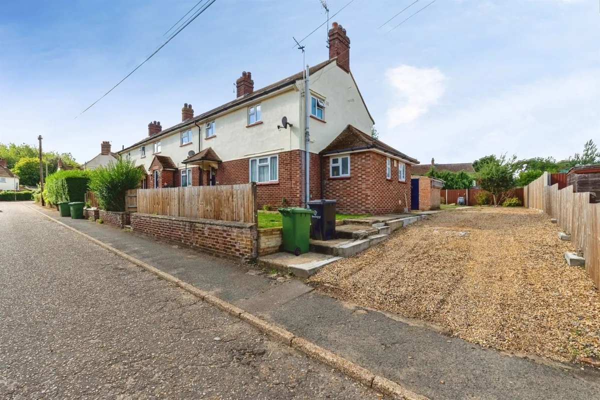 Nelson Crescent, THETFORD