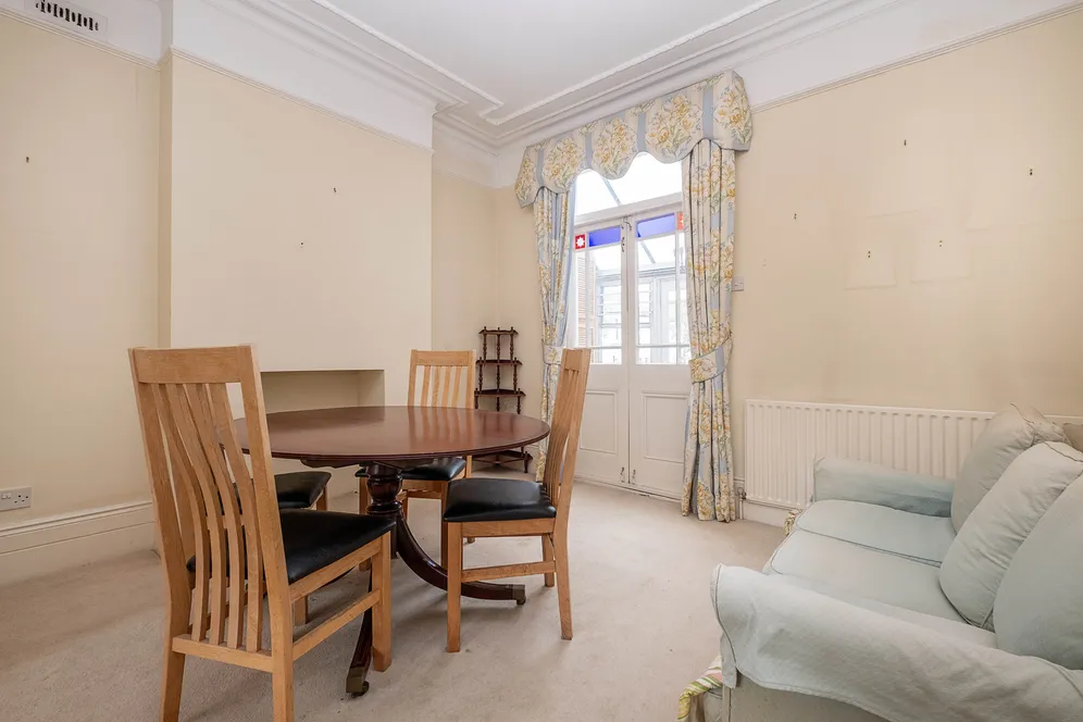 Earlsfield Road, London, SW18 photo 11
