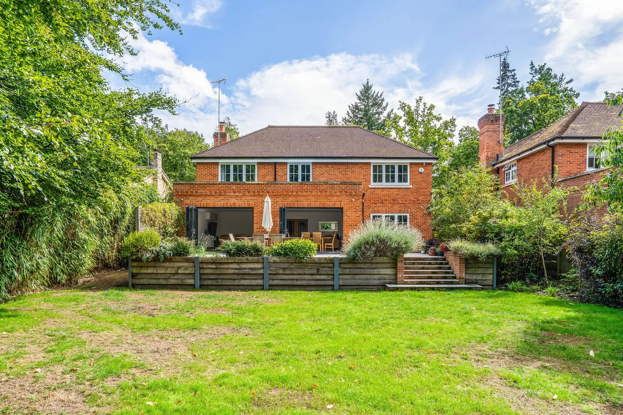 Upper Chobham Road, Camberley, GU15 photo 14