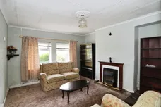 First Avenue, CAERPHILLY
