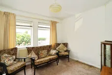 First Avenue, CAERPHILLY