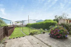 First Avenue, CAERPHILLY