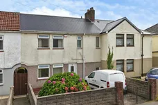 First Avenue, CAERPHILLY