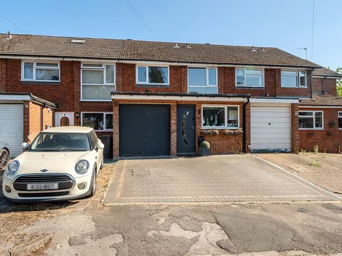 Courtfield Drive, Maidenheadphoto