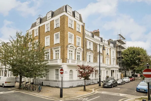 Sussex Street, London, SW1V photo 6