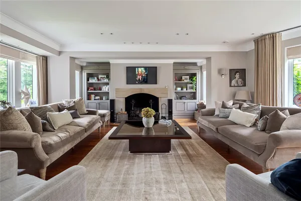 Summerhill Road, Prestbury, SK10 photo 4