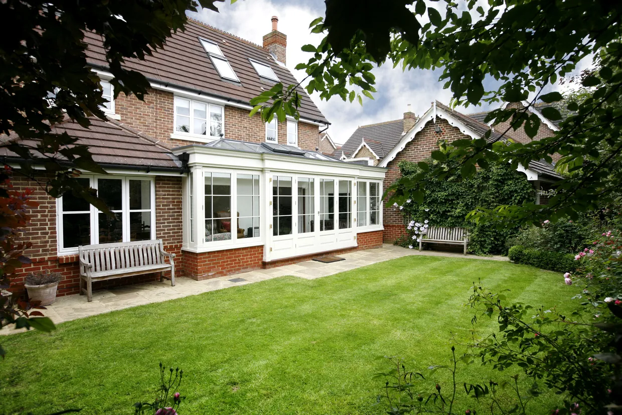 Bainbridge Close, Richmond, TW10 photo 2