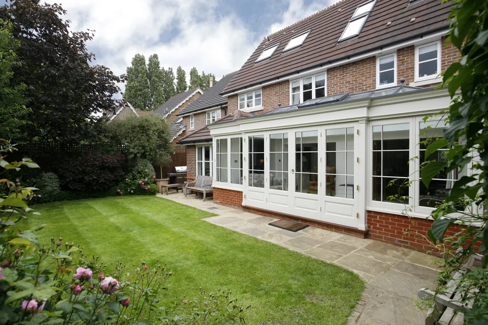 Bainbridge Close, Richmond, TW10 photo 18