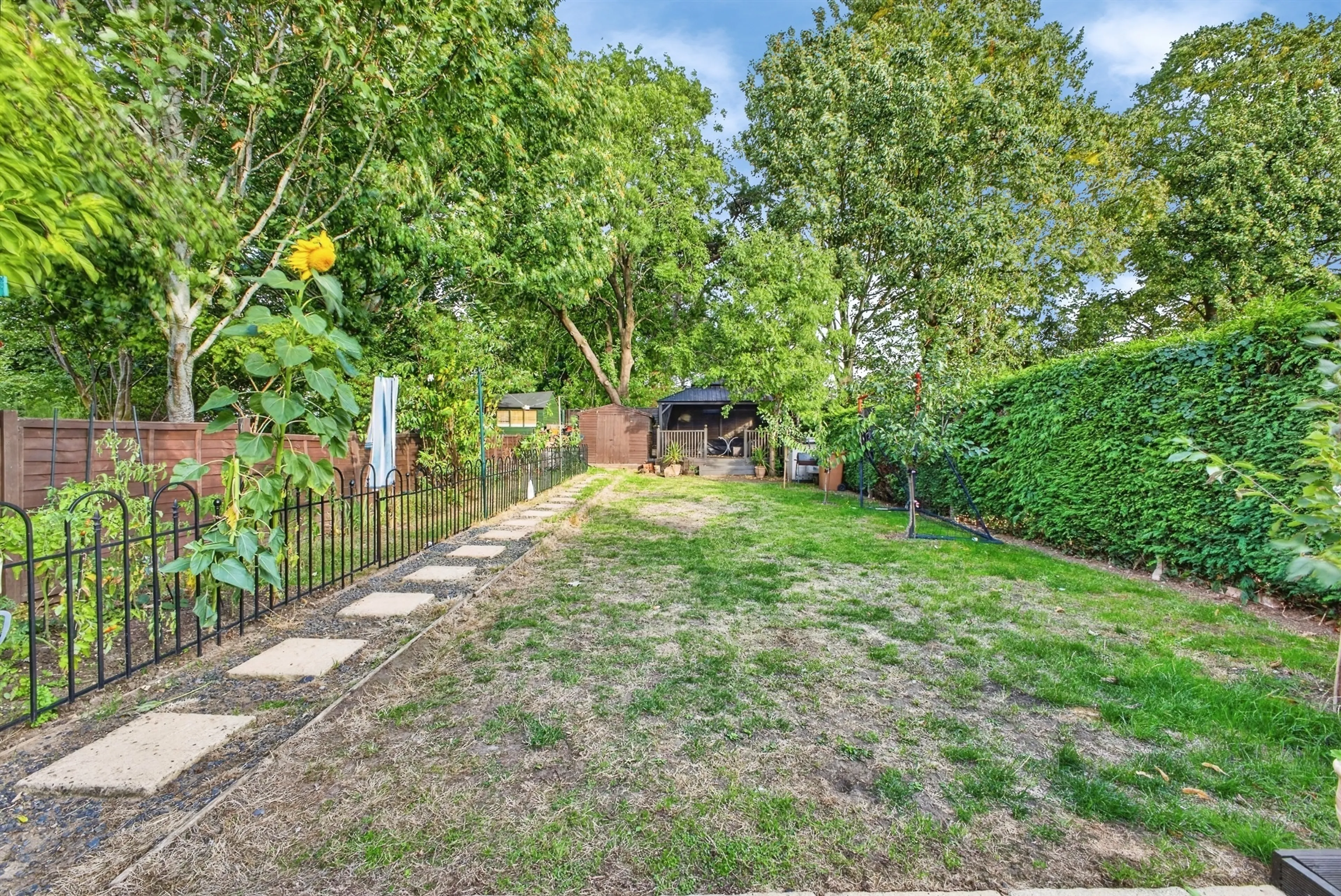 Property at Farmclose Road, Wootton, Northampton