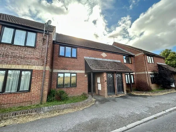 Salisbury Road, Netheravon