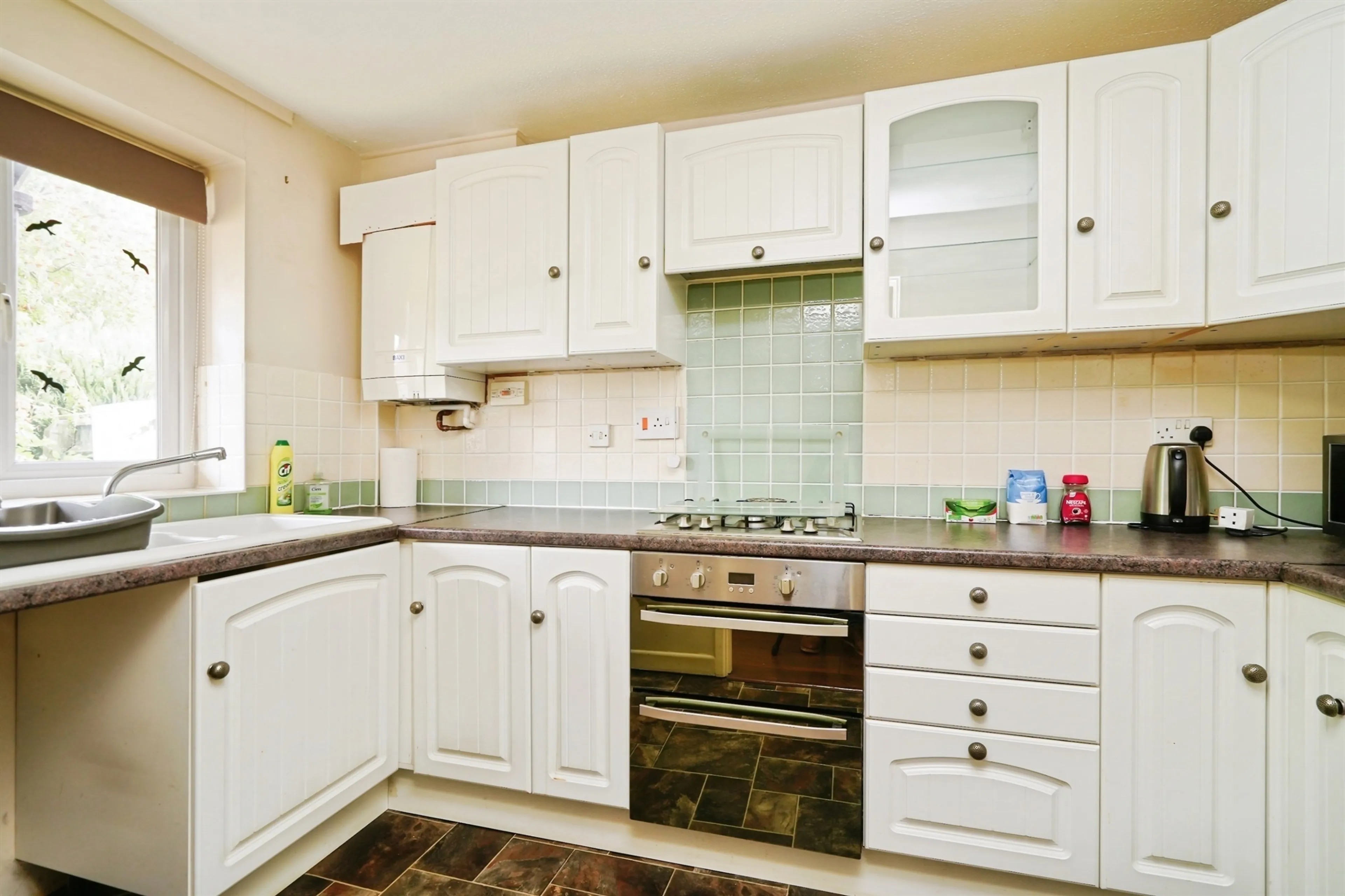 Property at Sovereign Close, DIDCOT