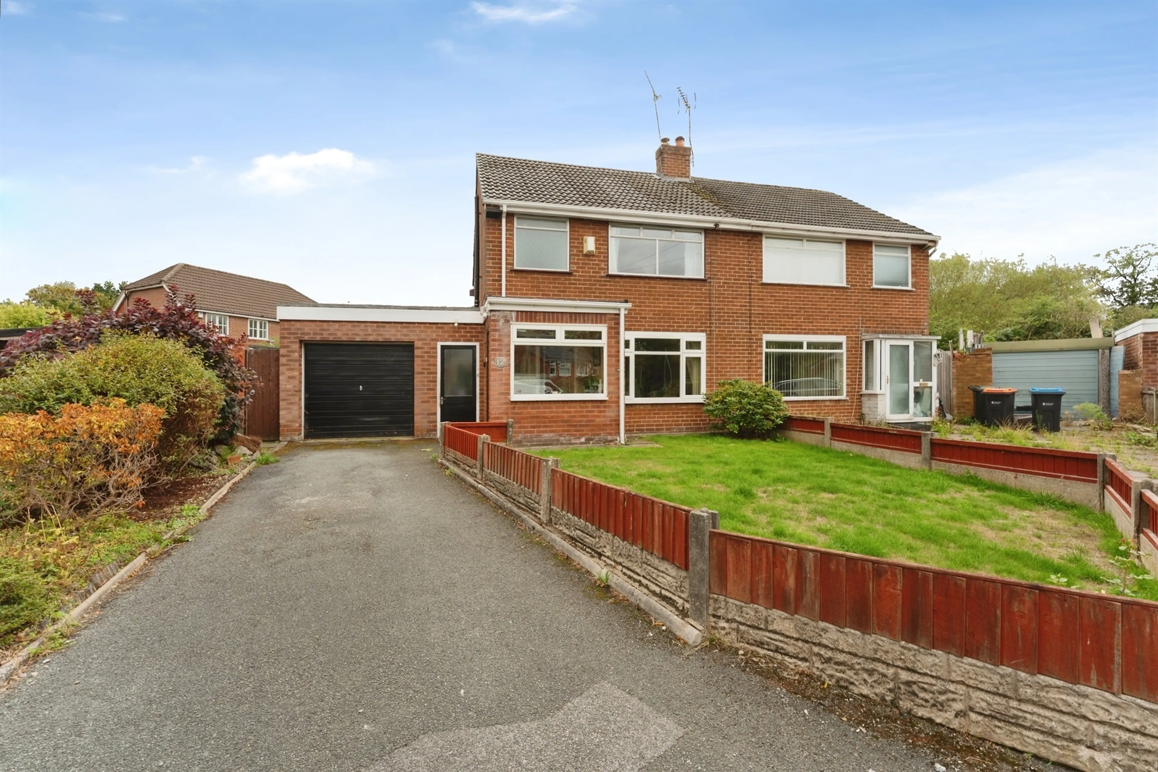 Property photo 0