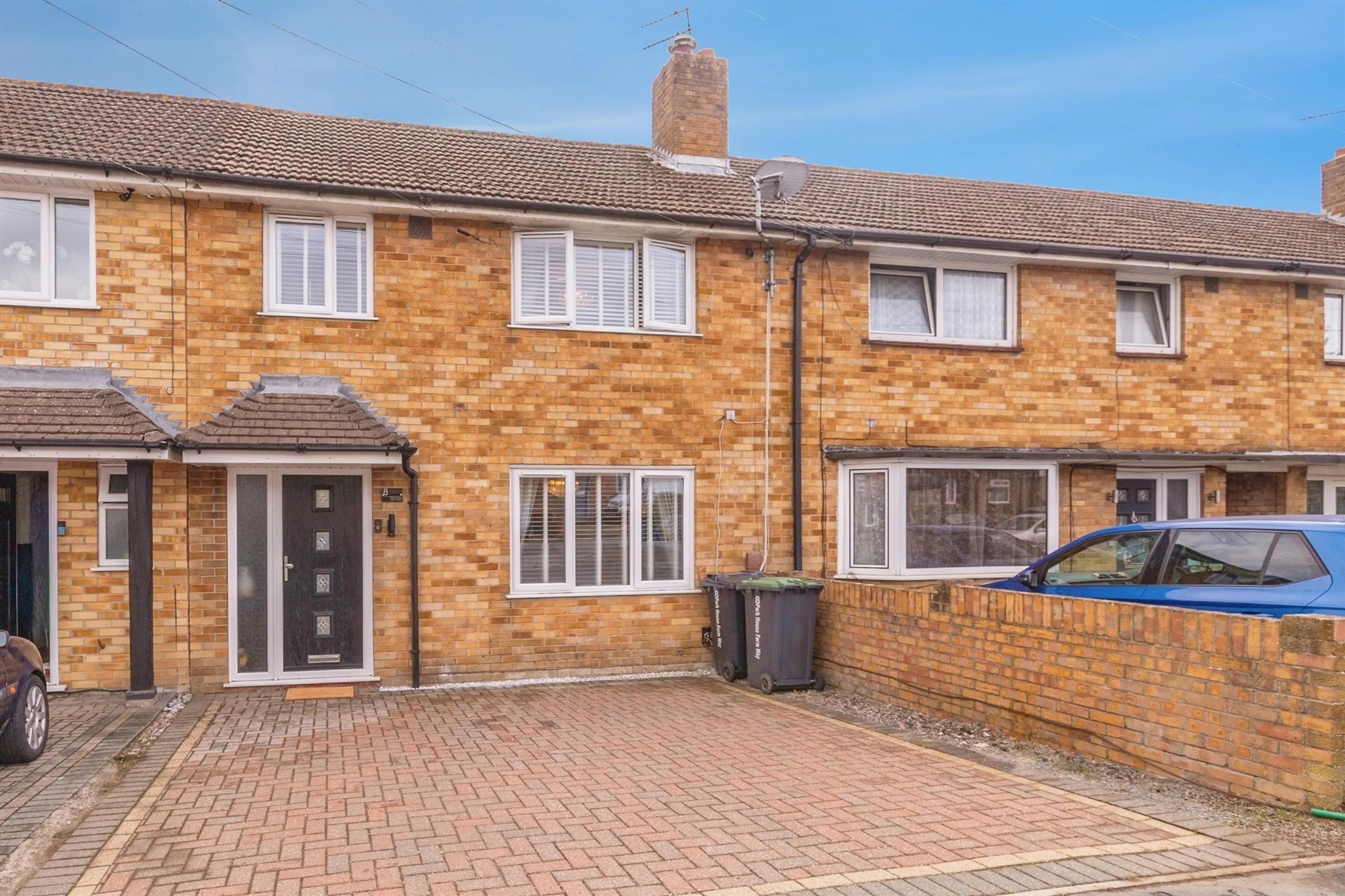 Property photo 0