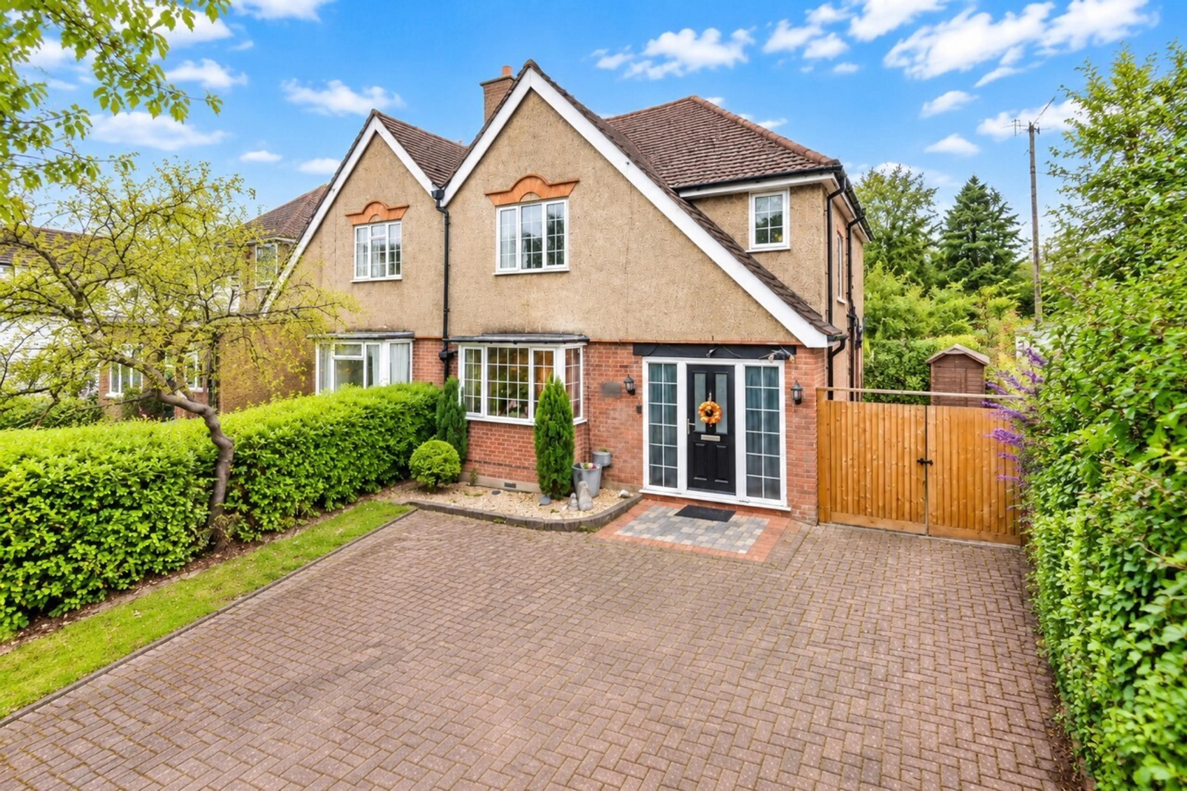 Property photo 0