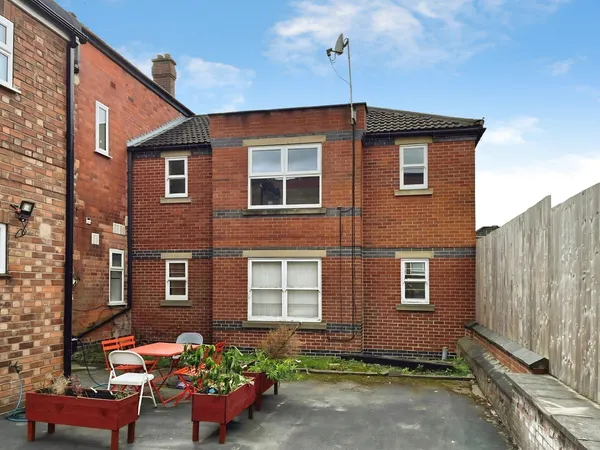 Mapperley Road, Mapperley, NG3 5AG
