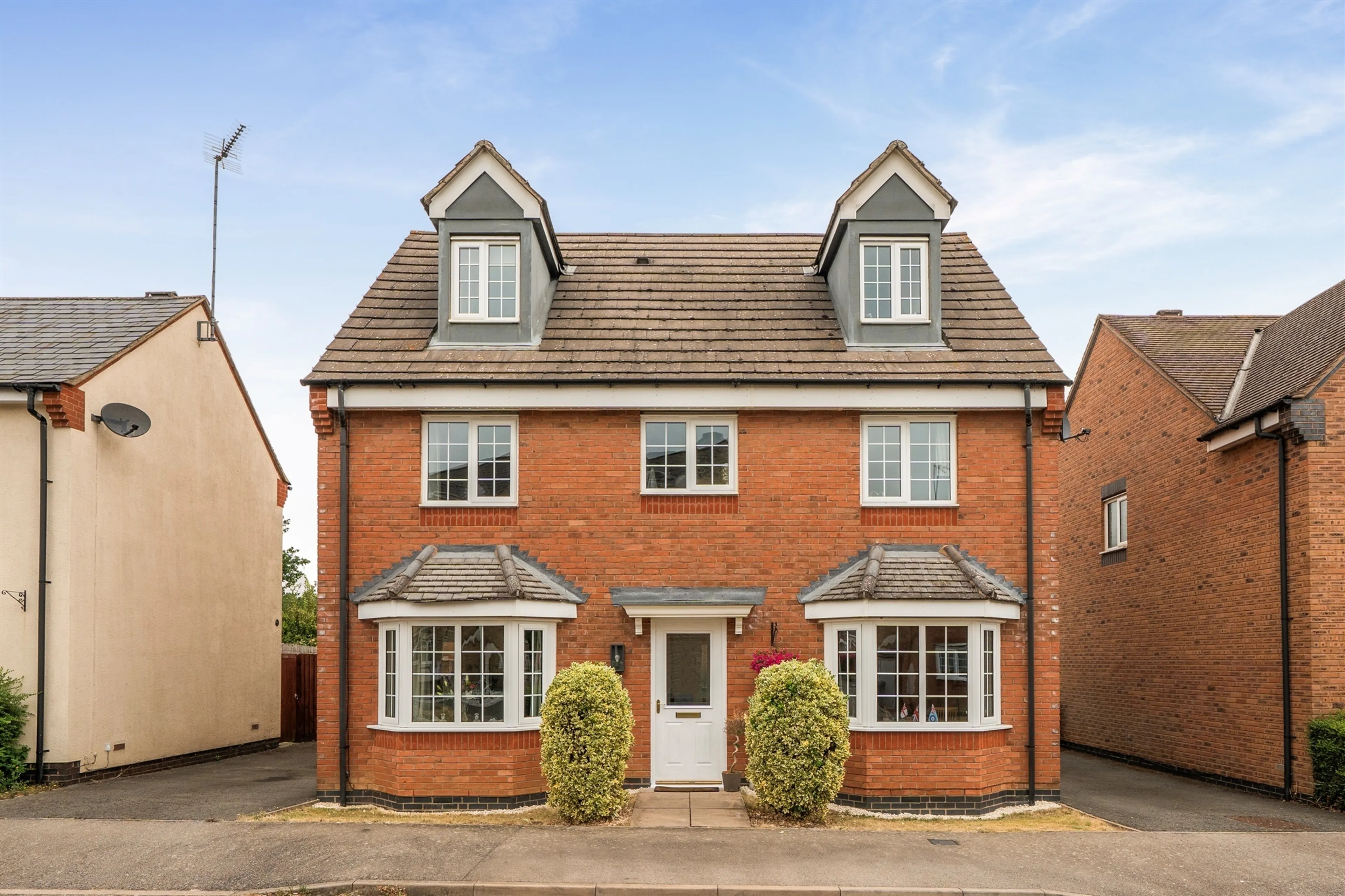 Property photo 0