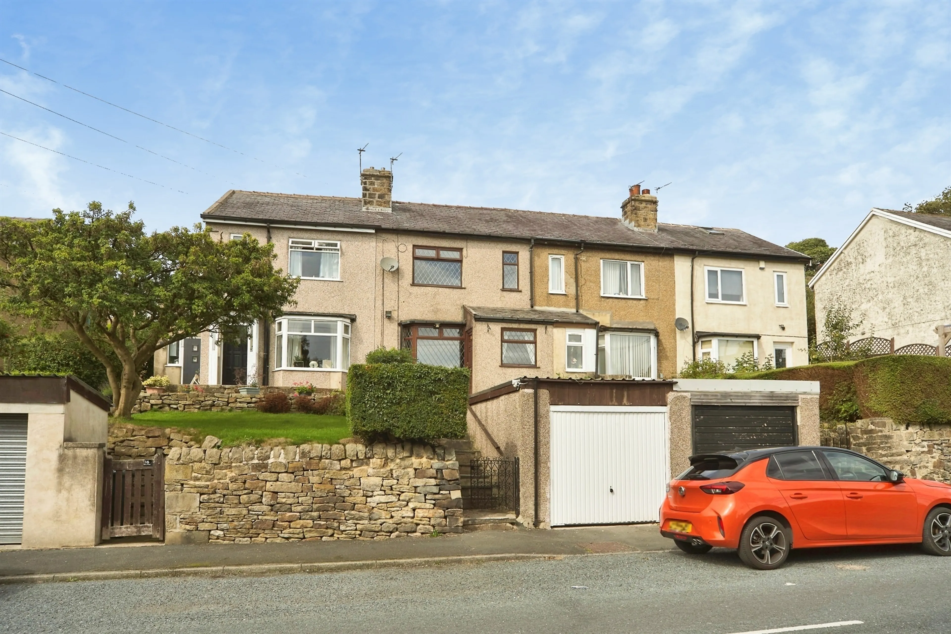 Property at Sunnymount, Braithwaite, Keighley