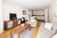 Drayton Park, London, N5 photo 8