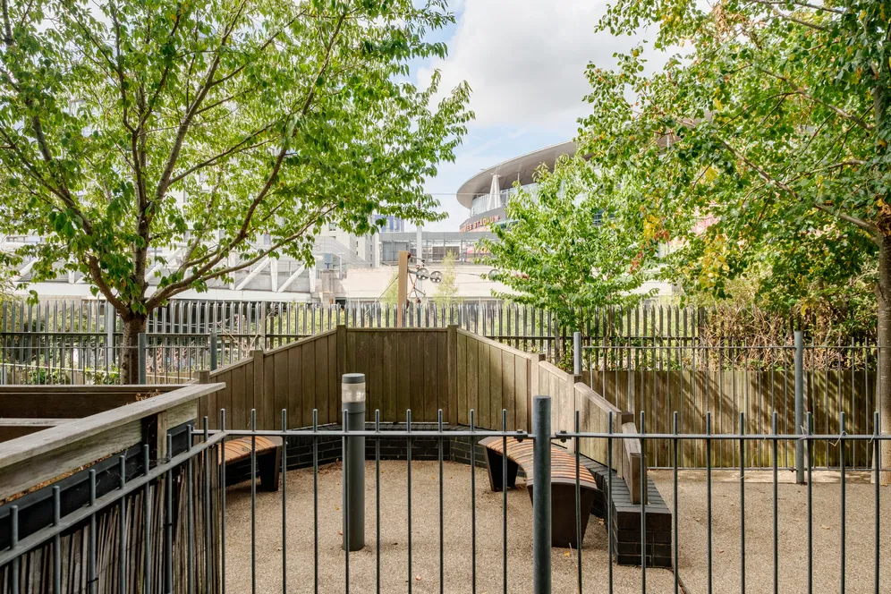 Drayton Park, London, N5 photo 14