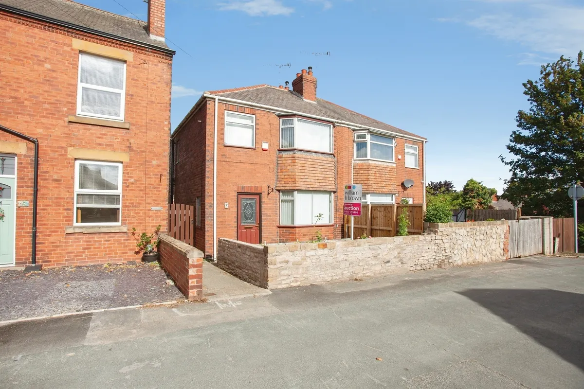 Holes Lane, Knottingley