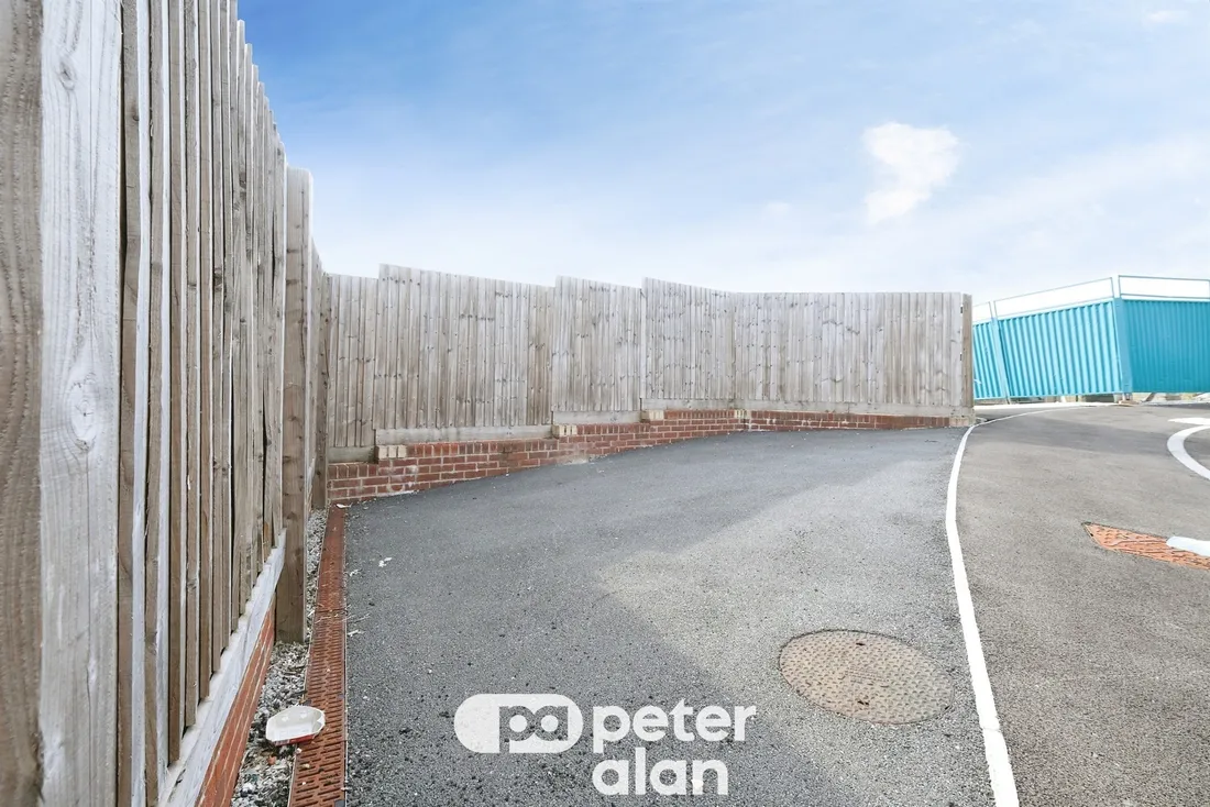Property photo 17