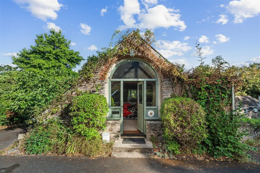 Property Image 16