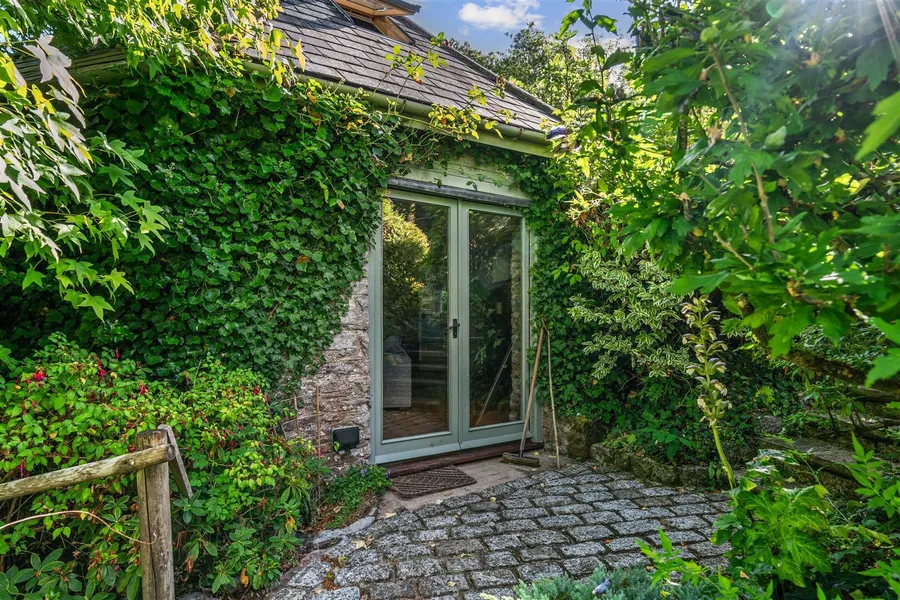 Property Image 48