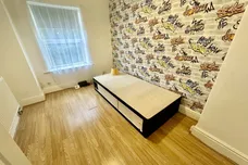 Shady Side, DONCASTER