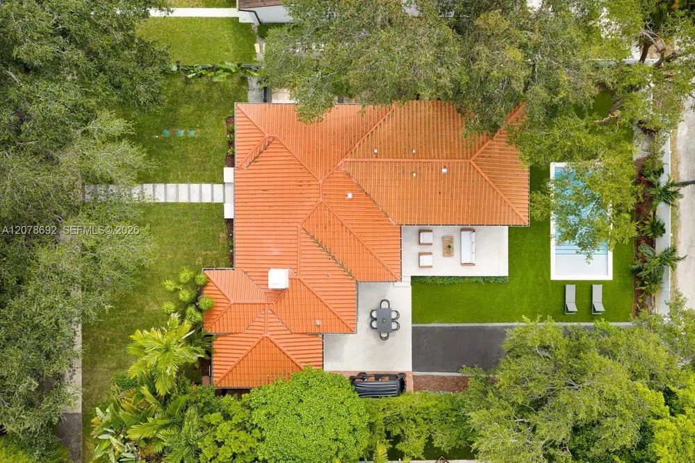 558 NE 94th St, Miami Shores, FL 33138