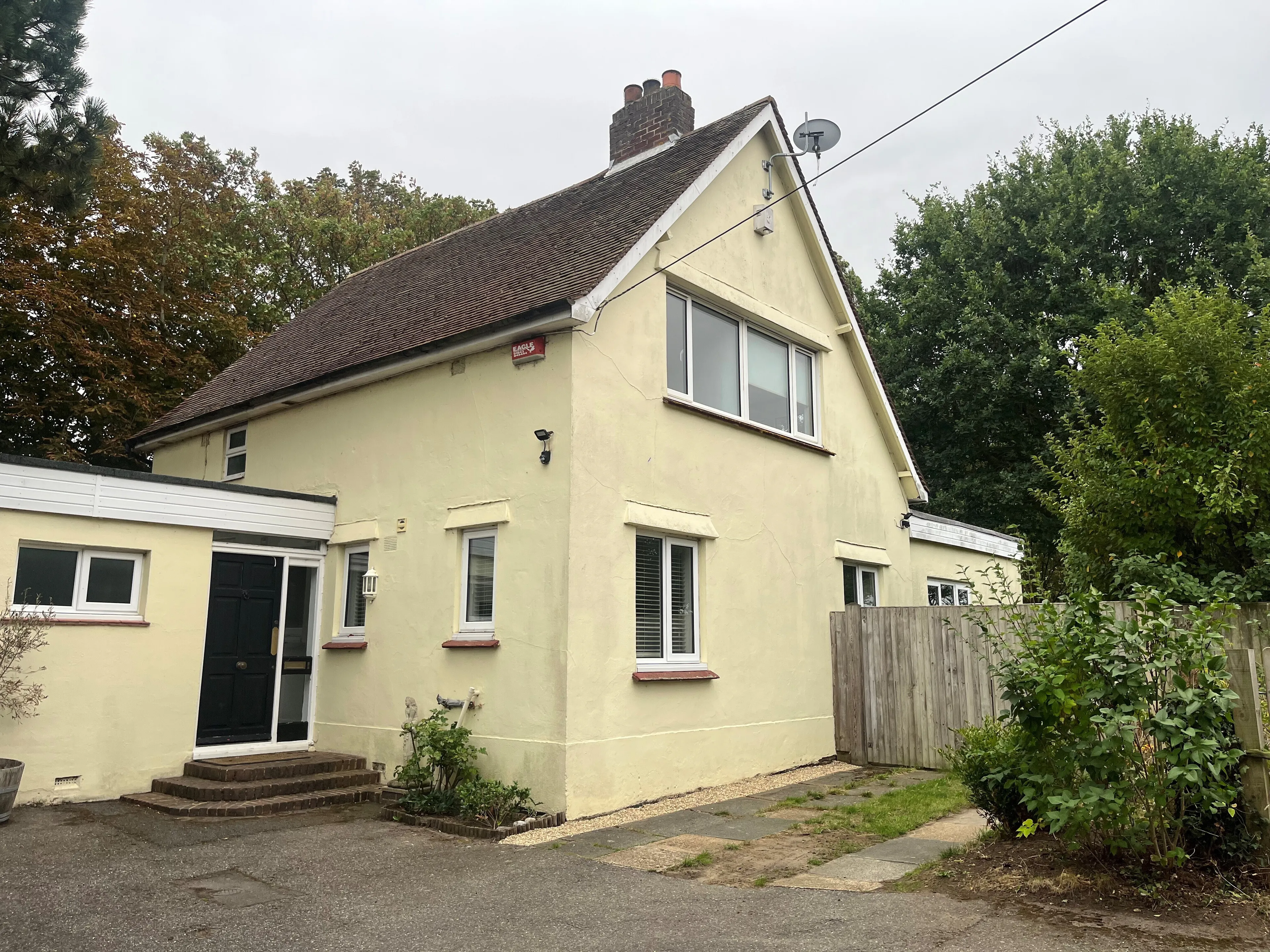 Property photo 0