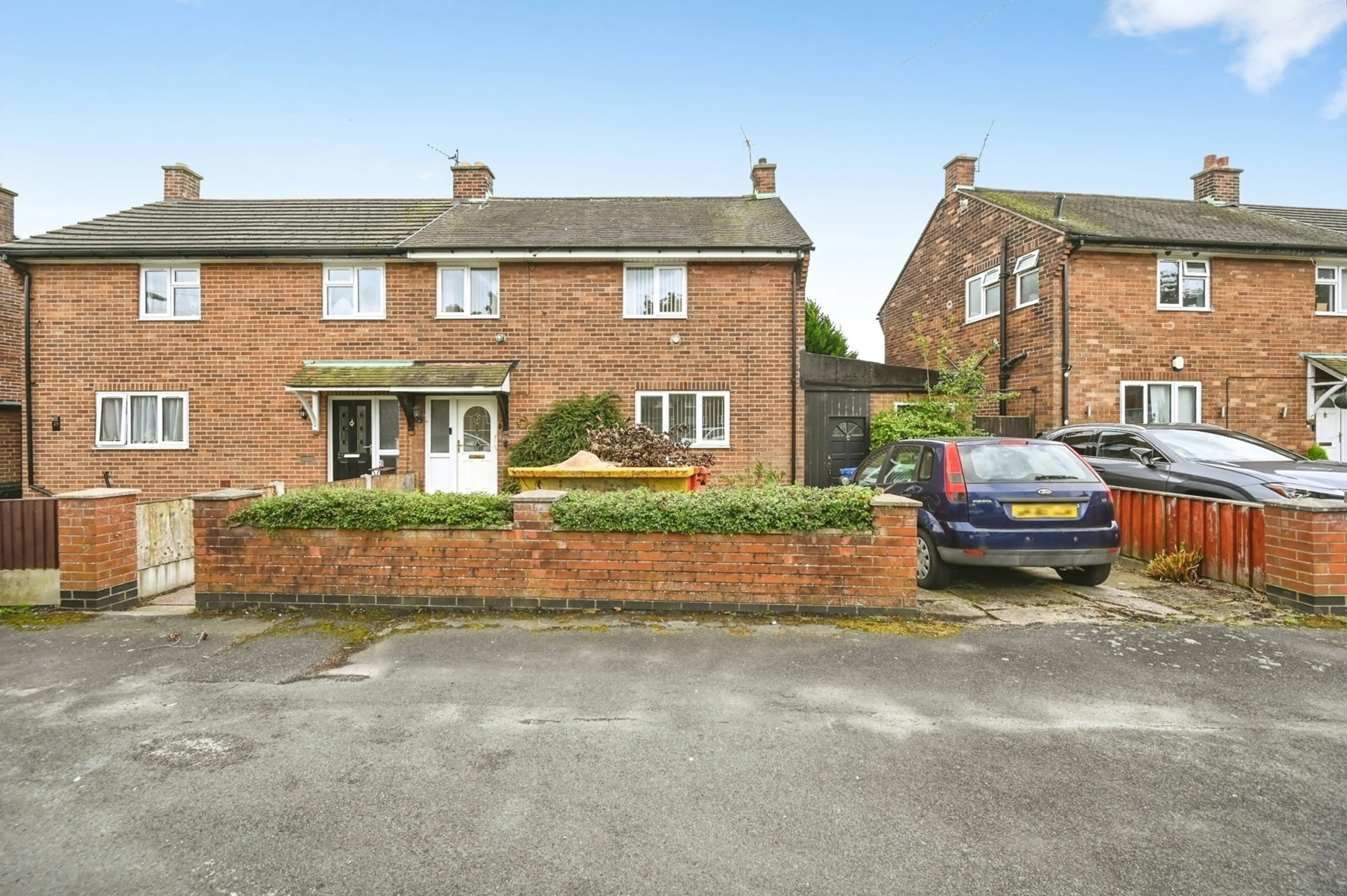 Property photo 0