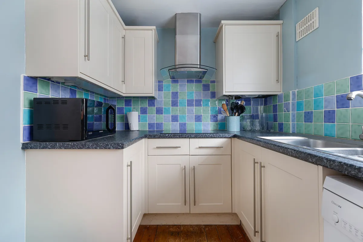 Hevers Avenue, Horley, Surrey, RH6