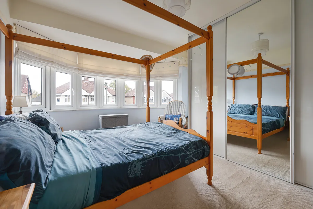 Hevers Avenue, Horley, Surrey, RH6