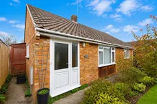 Elms Close, Sandleheath, FORDINGBRIDGE