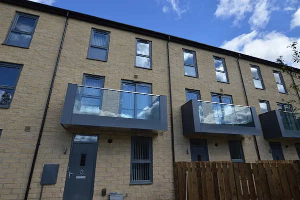 Carnforth Avenue, Wakefield