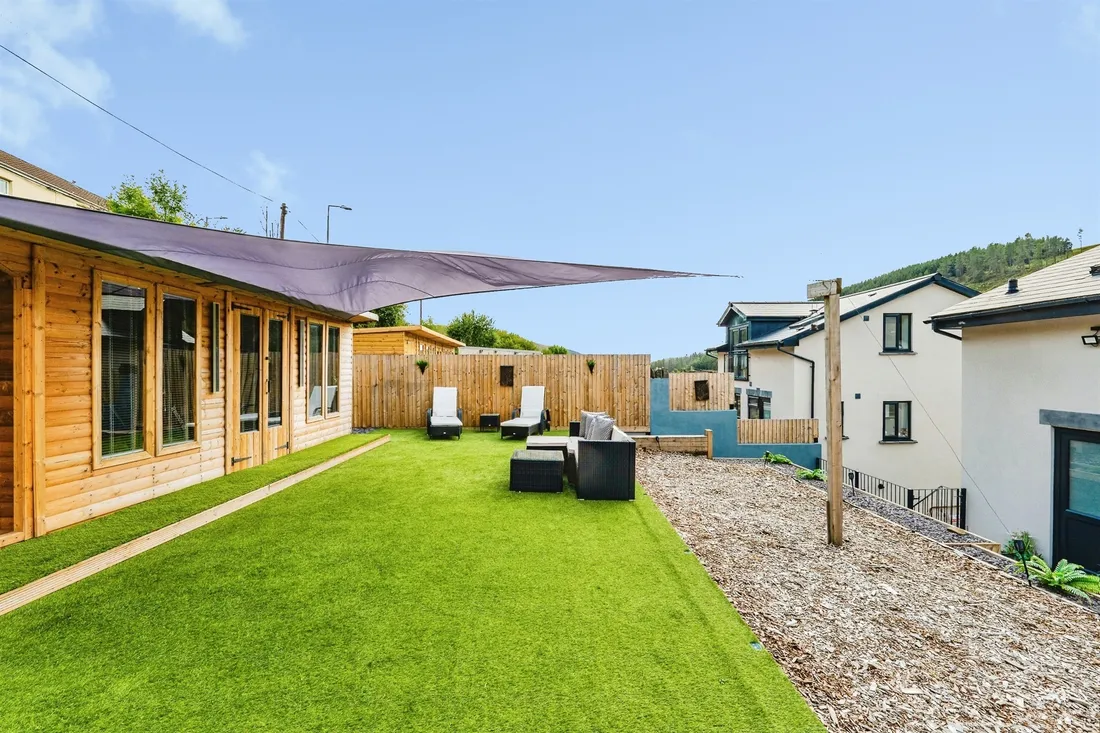 Property photo 31