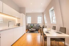 Wingate Square, SW4 photo 1