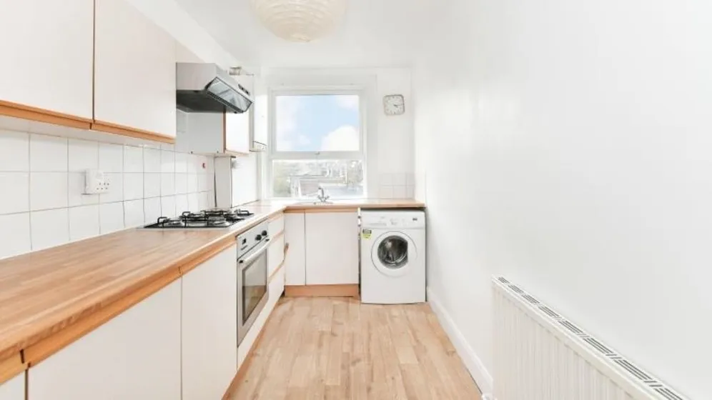 Palmerston Road London N22 photo 2