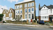 Palmerston Road London N22 photo 4