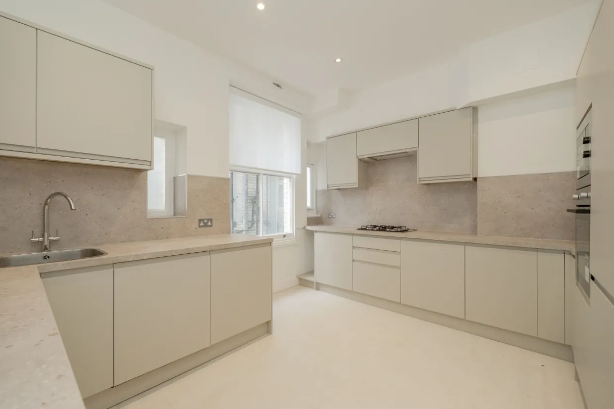 Hyde Park Mansions Cabbell Street NW1 photo 7