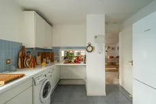 Windmill Road, SW19 photo 8