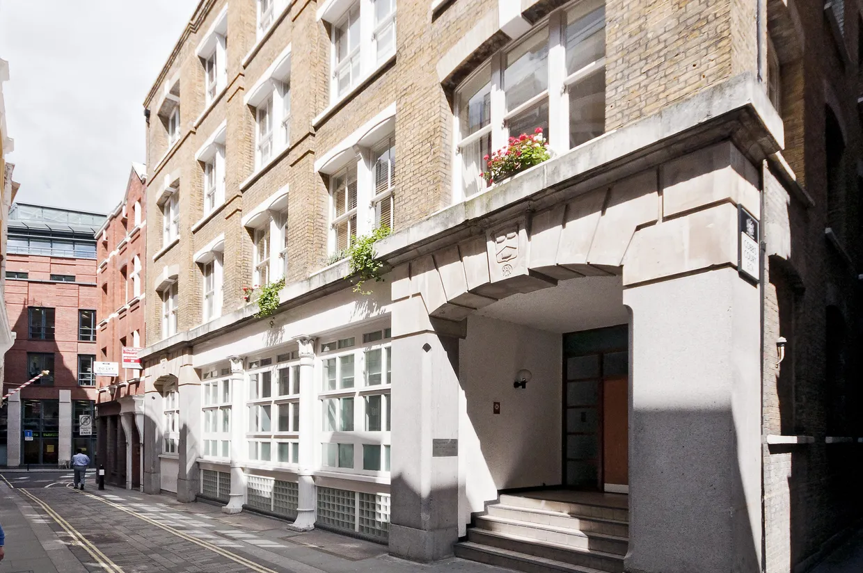 Carter Lane London EC4V photo 7
