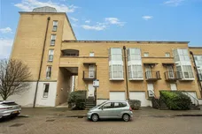 Queen Of Denmark Court, Rotherhithe, SE16 photo 12