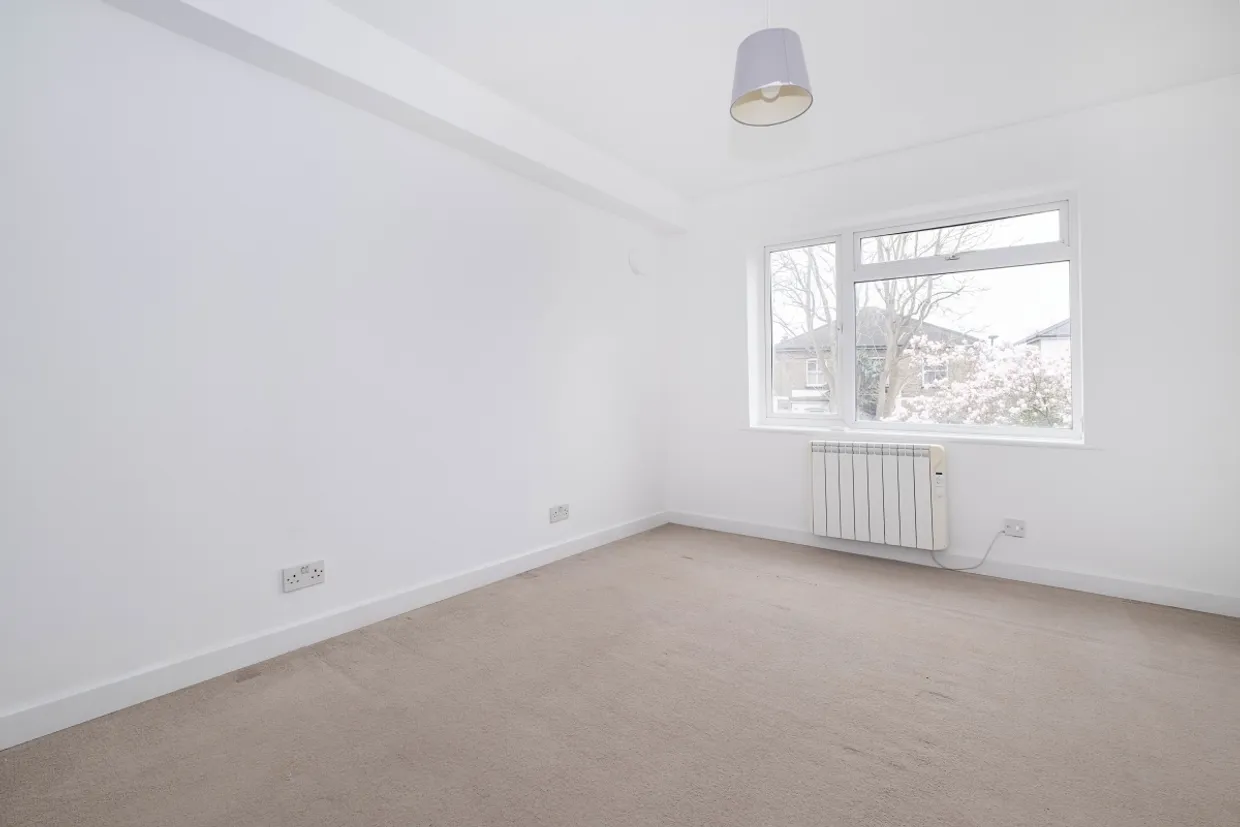 Denmark Avenue Wimbledon SW19 photo 4