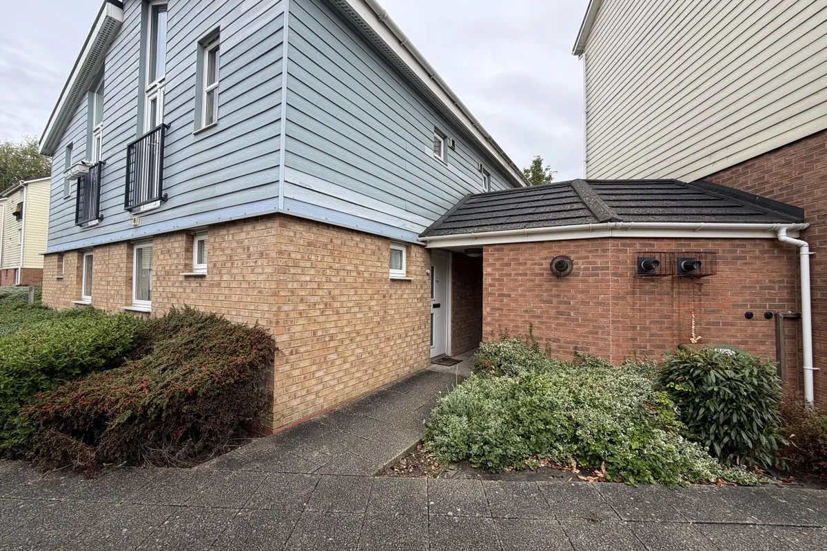 Follager Road, RUGBY
