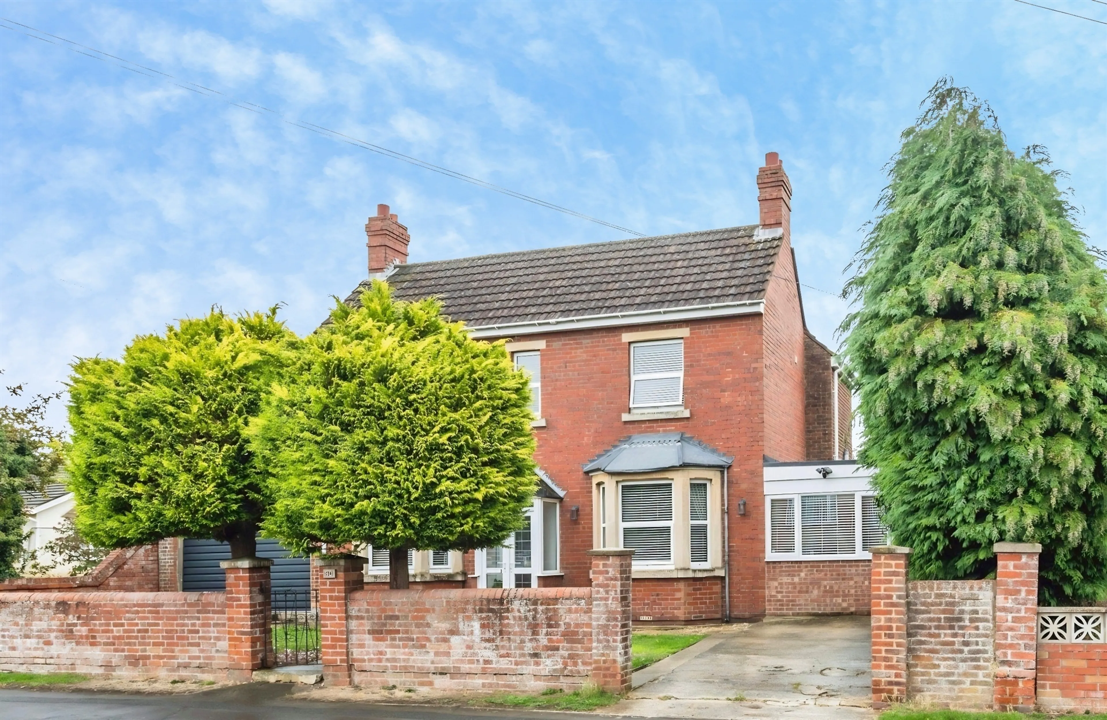 Property at Church Walk South, Swindon