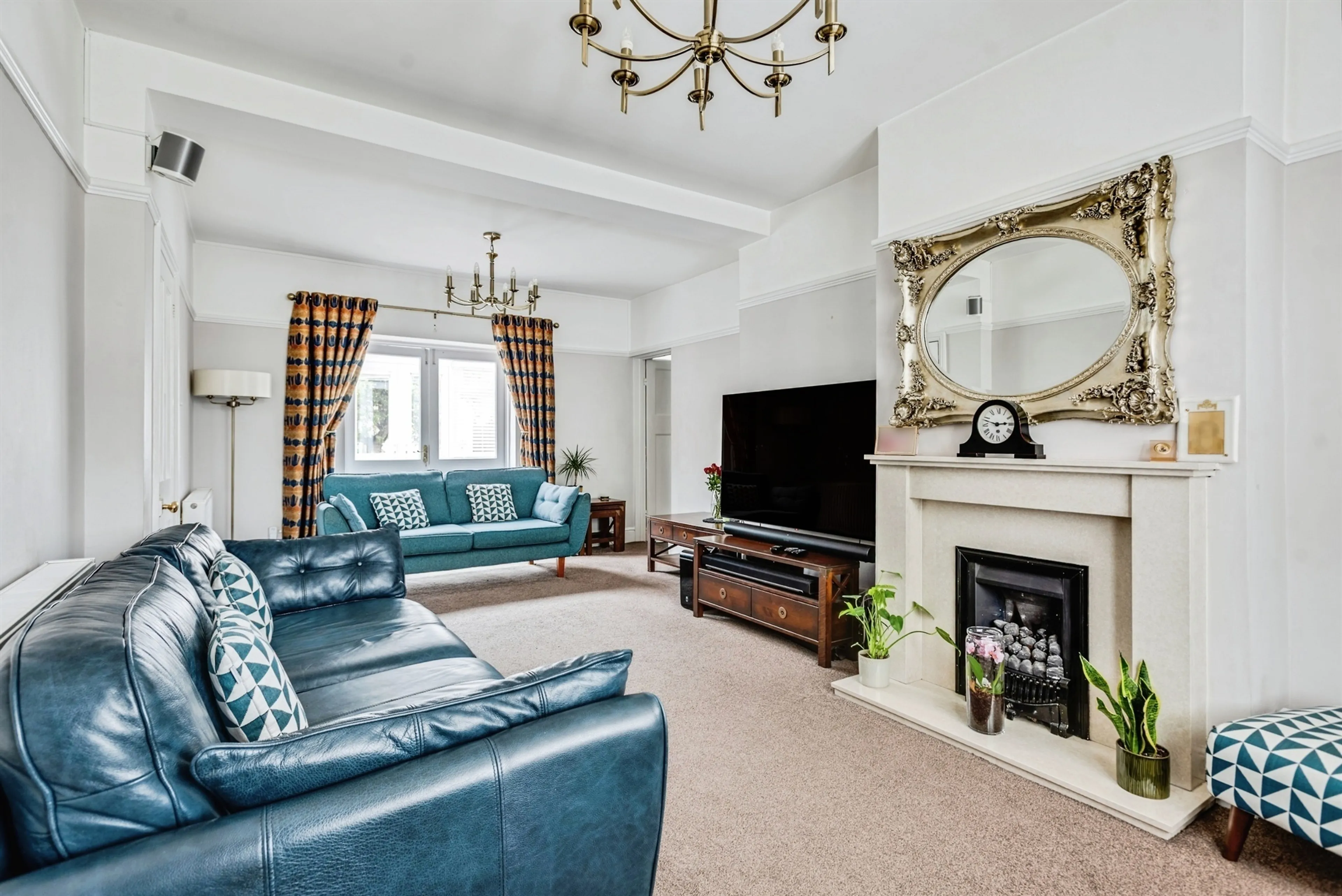 Property at Church Walk South, Swindon